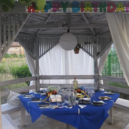 Guest house Rosi Lozenets